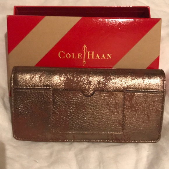 Cole Haan wallet NWOT - Picture 3 of 4